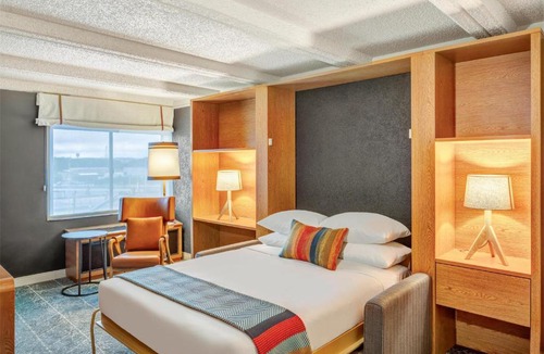 Downtown Anchorage Hotel | The Wildbirch Hotel - JdV by Hyatt