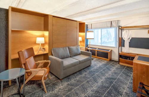 Downtown Anchorage Hotel | The Wildbirch Hotel - JDV by Hyatt
