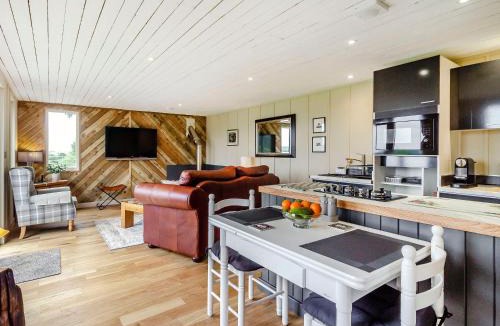 Abergavenny House | The Workshop