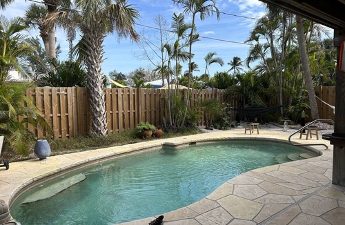 Mid Island House | This Fort Myers vacation rental is a true treasure, 2 minutes from the beach.