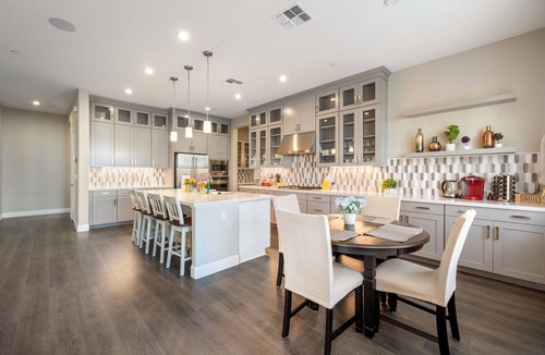 Elk Grove House | TM Model home 4BR&4039sq 🌸 Per Weddings & Family Gatherings 19min fr Sacramento