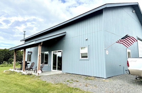 Happy Valley House | Touch of Alaska: Volcano Vista - Full House with Views