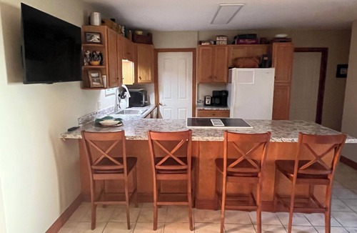 Town Hill House | Town Hill Guest House with Sunset, Ocean & Mountain Views near Bar Harbor