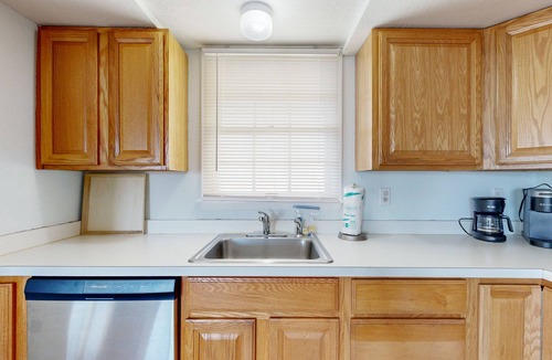 Dewey Beach Condo | Town of Dewey Beach condo with balcony ocean view, central A/C, & W/D - dogs OK