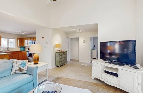 Sandpiper Pines House | Town of South Bethany house w/patio, grill, close to beach & restaurants