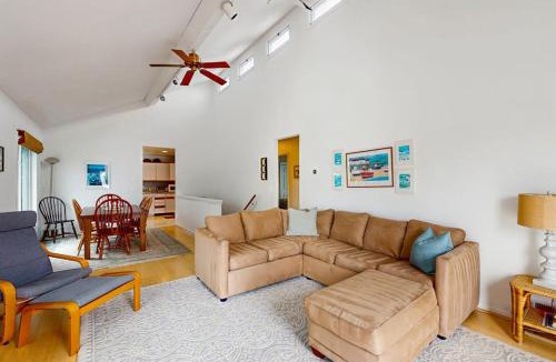 South Bethany Harbor House | Town of South Bethany - 308 W 6th St
