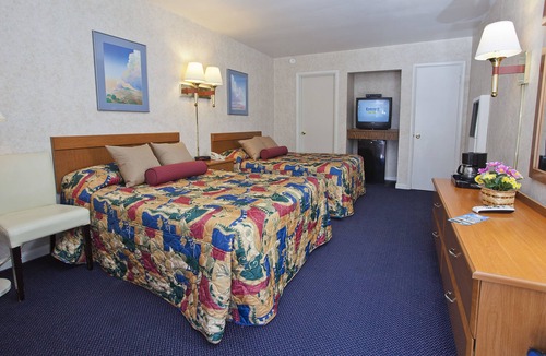 Marina District Hotel | Townhouse Motel