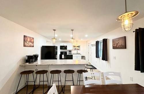 Dover-Foxcroft Apartment | Trail - Apartment in Downtown