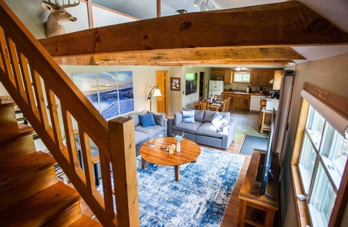 Pittsburg House | Trailside Lodge- Trail Access w/Game Table-New AC