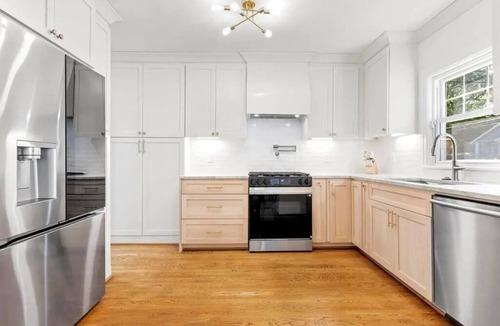 College Park House | Tranquil 5-bedroom house with AC in lovely College Park