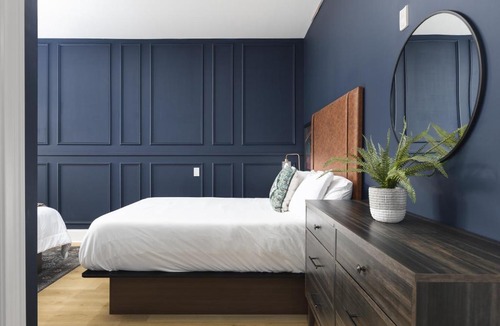 Cleveland Park Apartment | Tranquil Haven Close to Broadway with Free Parking