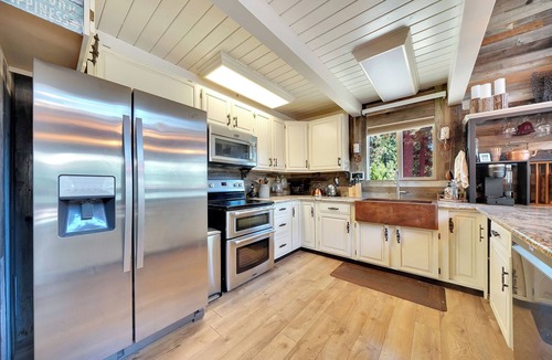 Croft House | Tranquil Hillside Home w/Private Hot Tub!
