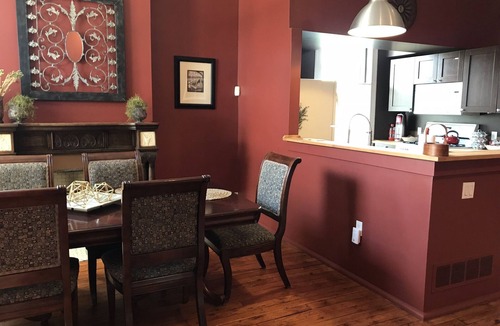 Covington House | Tres House - an experience, three floors high.