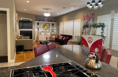 Uptown Villa | TUSCAN VILLA