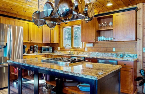 Rockwood Cabin | Ultimate Four-Season Escape with Scenic Porch Views in Rockwood, Maine