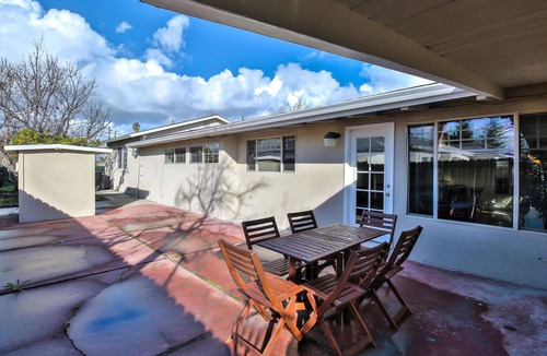 Sunnyvale House | Unbelievable Sunnyvale 5BR w/Backyard & Patio, nr Tech, by Blueground