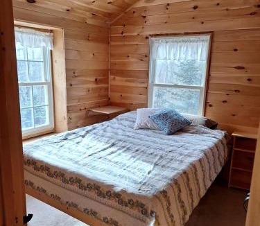 Cherryfield House | Unplug and Reconnect in a Peaceful Off-Grid Cabin for Relaxation and Nature Immersion in Beddington, Maine