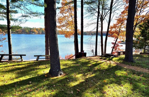 Hartford House | Unwind in lakeside luxury; your serene Bear Pond escape awaits.