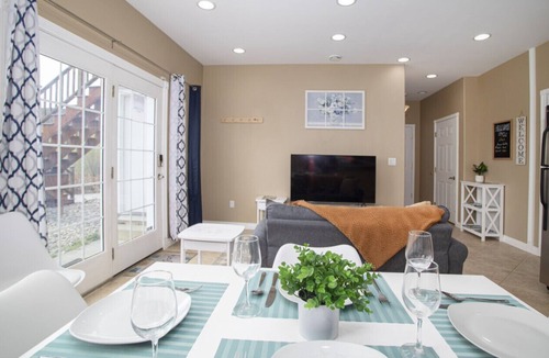 Fairbanks Ski Chalet | Unwind & Witness the Aurora: Ellie`s Alaskan Chalet