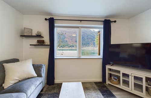 West Juneau House | Updated Douglas Apartment, Near Downtown and Skiing