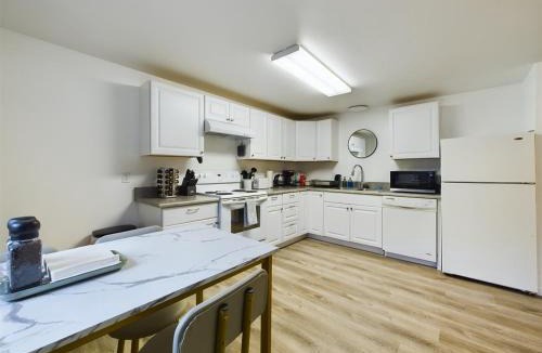 West Juneau House | Updated Douglas Apartment, Near Downtown and Skiing