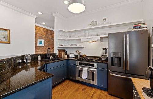 German Village House | Upscale 3-Story German Village Home - Near Cafés