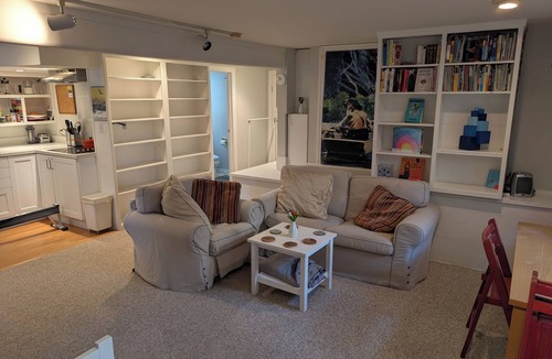 South Berkeley House | Urban Oasis spacious 2 bedroom plus separate studio