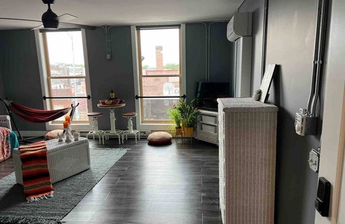 Bellefontaine Apartment | Vibrant 1BR Studio Flat - Downtown Bellefontaine