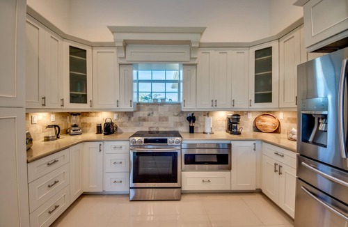 Yacht Club Villa | Villa Pure Elegance - new building on water with heated pool/spa, for boaters