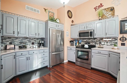 Rockbridge Cabin | Vista Retreat | Hocking Hills, Hot Tub, Pets