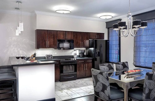 Theater District Hotel | Walk to JP Morgan Conference - 4 nights @ 3BR Presidential - 01/10/27 - 01/14/27