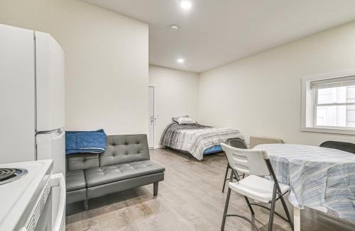 Waterville Apartment | Walkable, Low-Key Waterville Studio w/Parking!