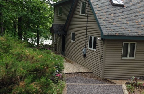 South Casco House | WATERFRONT 20' from Lake EndofRoad Float KayaksFirepit 30%OFF Jul 25-Aug1