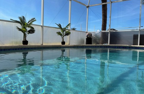 Mid Island House | Waterfront and a 5 minute walk to the beach. Mid-island on Fort Myers Beach!