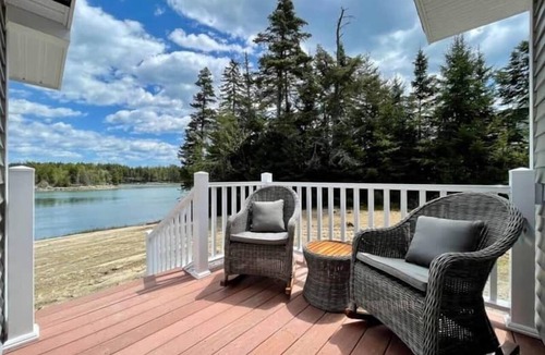 Steuben House | Waterfront Cottage on Private Island near Acadia