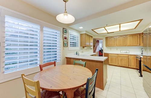 McCormick Ranch House | Waterfront Gated Villa | Lakefront in Gated Scottsdale Community + Pool