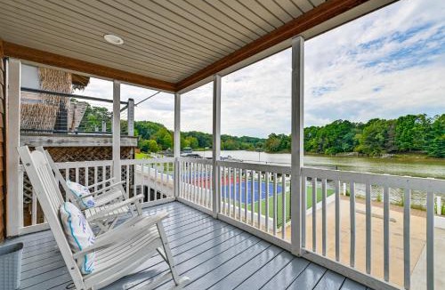 Sherrills Ford House | Waterfront Living & Resort Perks! Lake Norman Stay