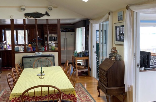 New Harbor House | Waterfront, Pool, Hot Tub, Decks, Beach, Sunsets