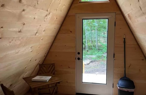 Stoneham Cabin | White Mountains Hike-In A-Frame | Disc Golf Dreams