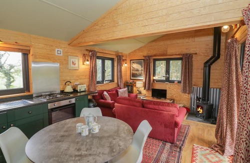 Frankton House | Willow