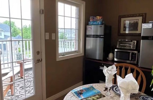 Port Perry Bed & Breakfast | Willow Pond B&B