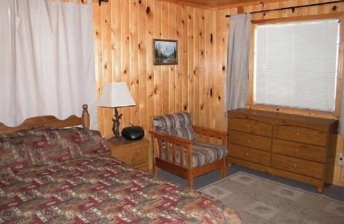 Greer Cabin | With2Beez Rustic Forest Cabin
