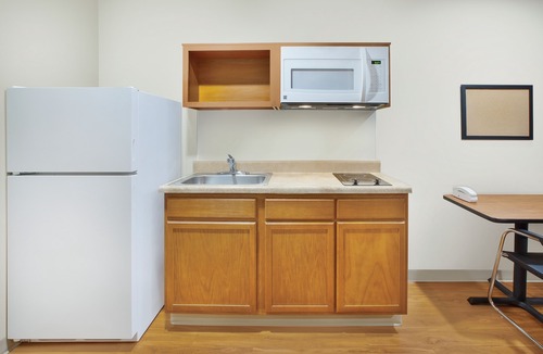 West Columbus Hotel | WoodSpring Suites Columbus Urbancrest