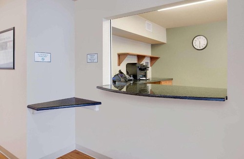 Crosswoods Hotel | WoodSpring Suites Columbus North I-270