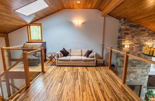 Jackson House | Wow! Beautiful Mountain Home on the Ellis River! 4200 sft.