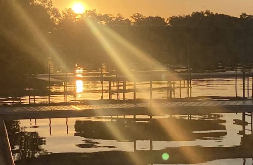 North Webster House | Year Round, Updated, Lake Front Home on Beautiful All-Sport Webster Lake.