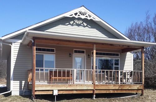 Fritz Creek House | You have to get out of town to see the wildlife