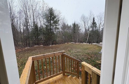 Norway House | Your Norway, Maine retreat- Peace and Pines
