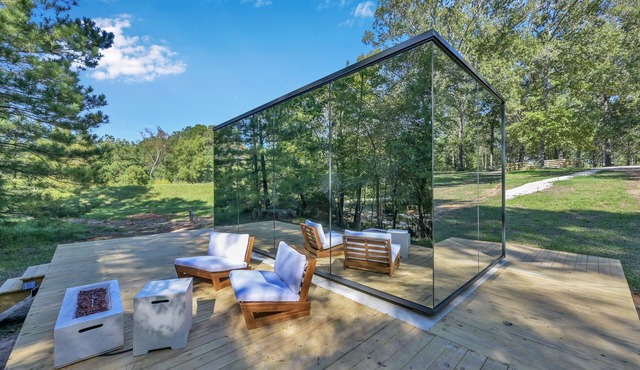 ÖÖD Texas Mirror House (Houston)