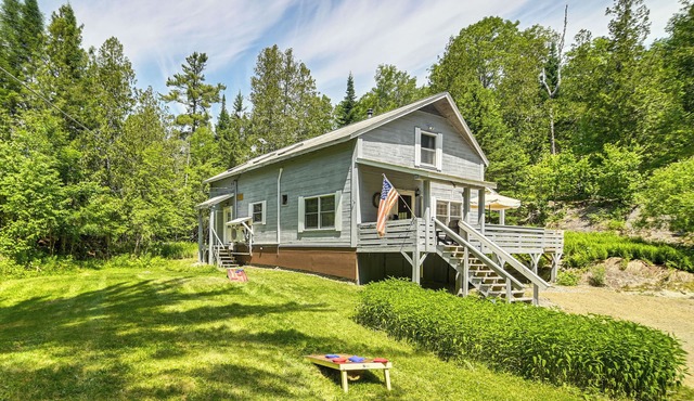 1 Mi to Rangeley Lake: Cabin w/Wraparound Deck!